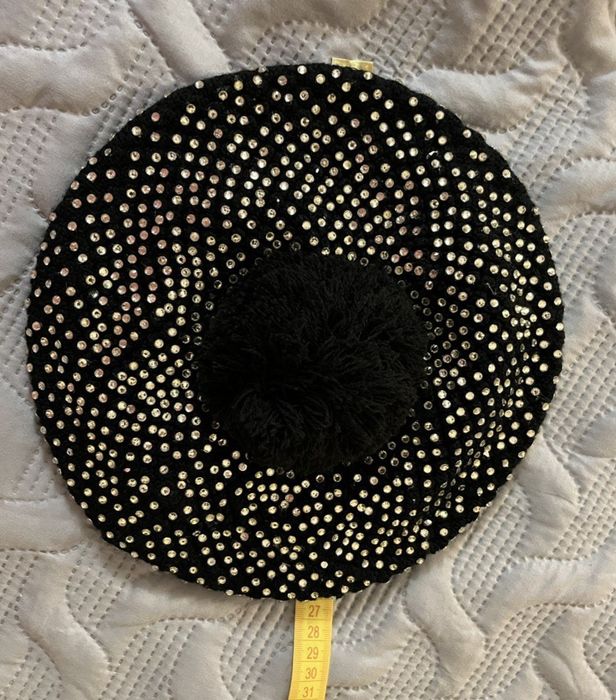 Казкової краси берет