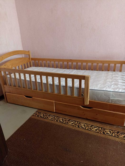 Підліткове ліжко