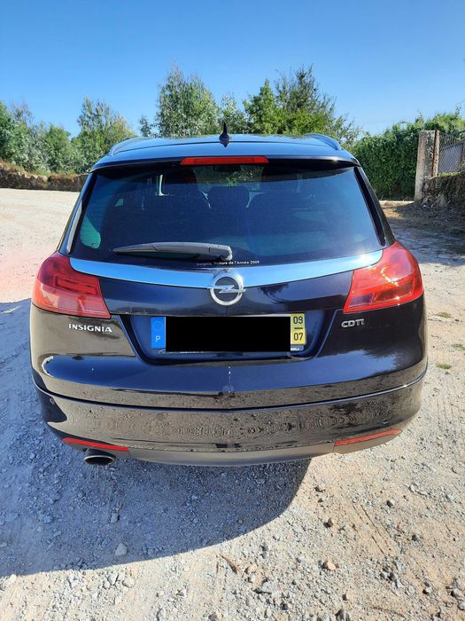 Opel Insignia Sports Tourer - Diesel foto 3