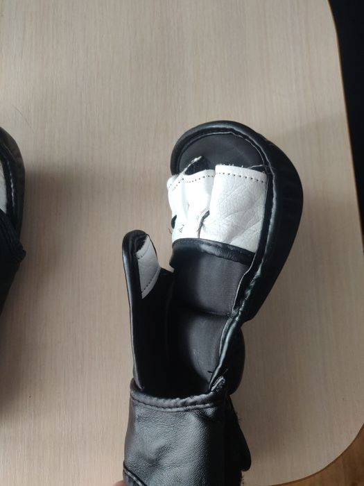 Рукавиці Everlast(+ бинти)