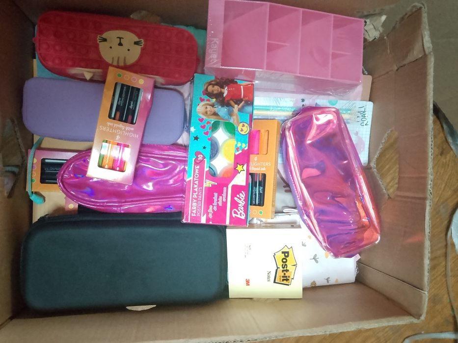 Box Szkony Mix rzeczy