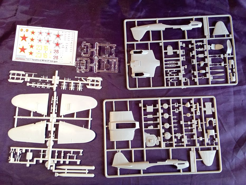 Сборные модели самолётов 1:72 Vickers Wellington/ИЛ-2/Martin B-26