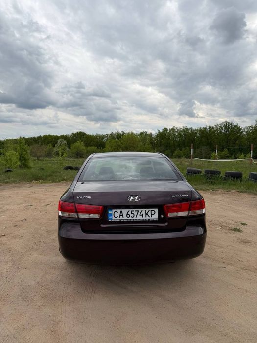 Продам хюндай соната 2006 року 2.0 бензин