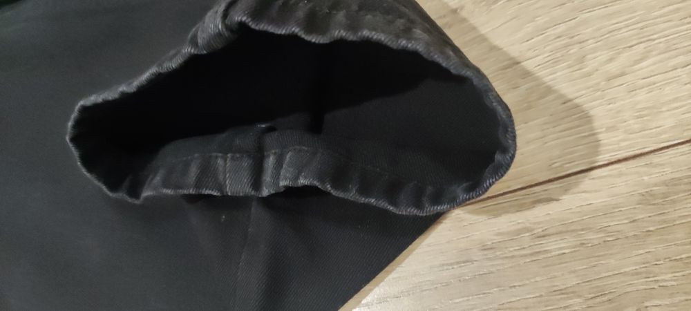 Jeansy szerokie pepperts 134 prawie nowe 
Stan idealny używane kilka r