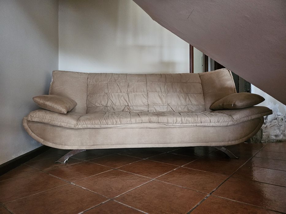 Sofá -sofá/cama beje