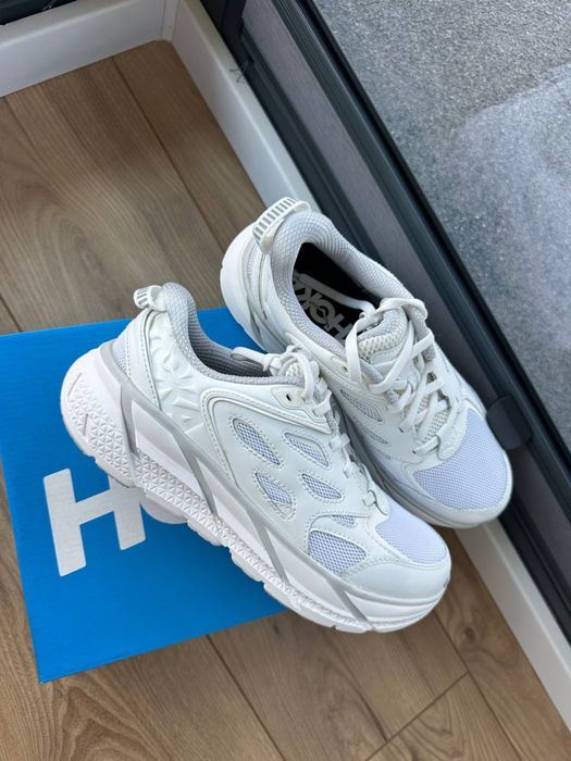 Hoka one U Clifton L