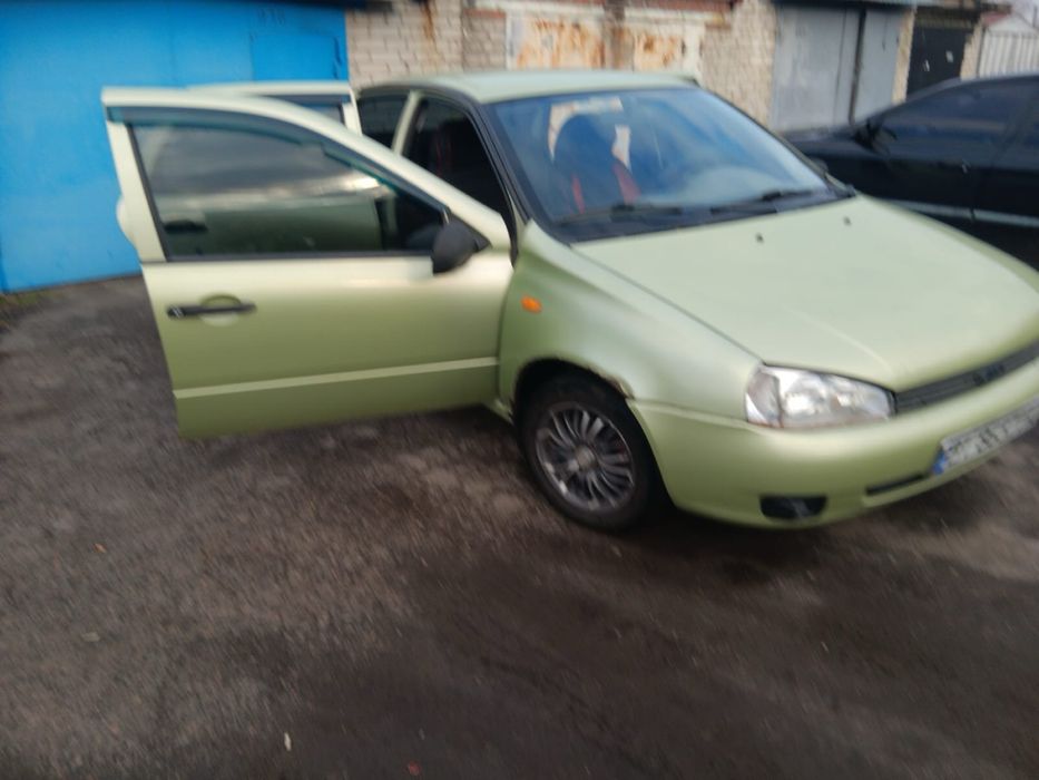 Продам автомобіль Лада-Калина