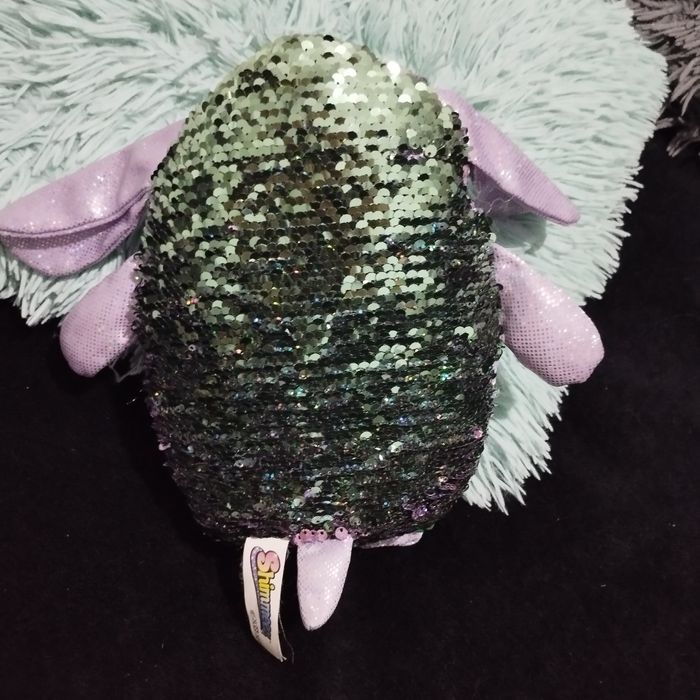 Pluszak, cekiniak, Shimmeez