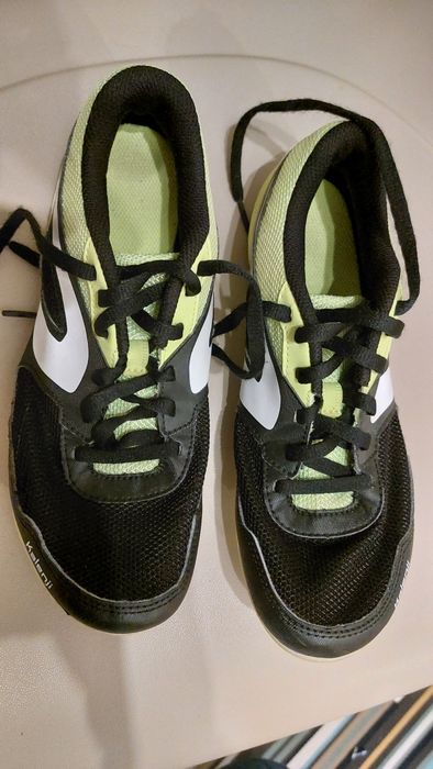 Dziecięce buty lekkoatletyczne z kolcami Kalenji rozm. 38