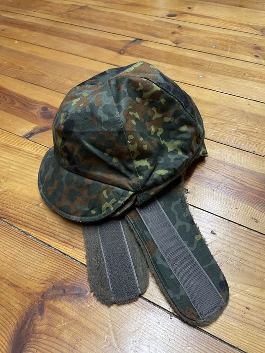 Uszanka w kamuflażu Flecktarn