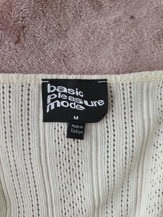 Top Basic Pleasure Mode, M