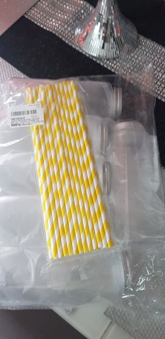 Kubki do lemoniady ze slomka