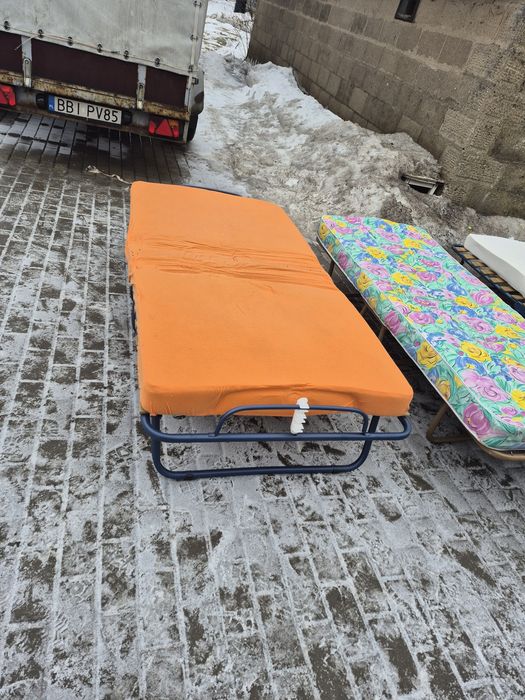 Praktyczne łóżko polowe
