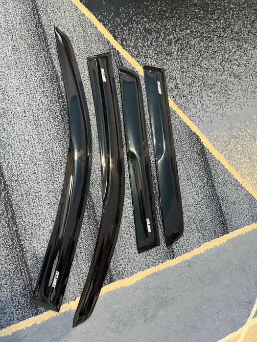 Дефлектори на Mitsubishi Outlander 3