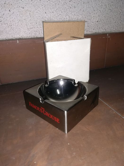 Stainless Steel Ashtray – The Famous Grouse