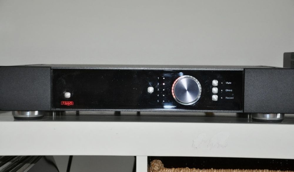 Amplificador audiófilo Rega Elicit R - excelente estado