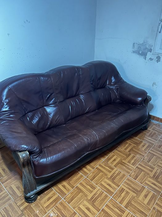 Sofás em Pele Sintética – Conjunto Completo