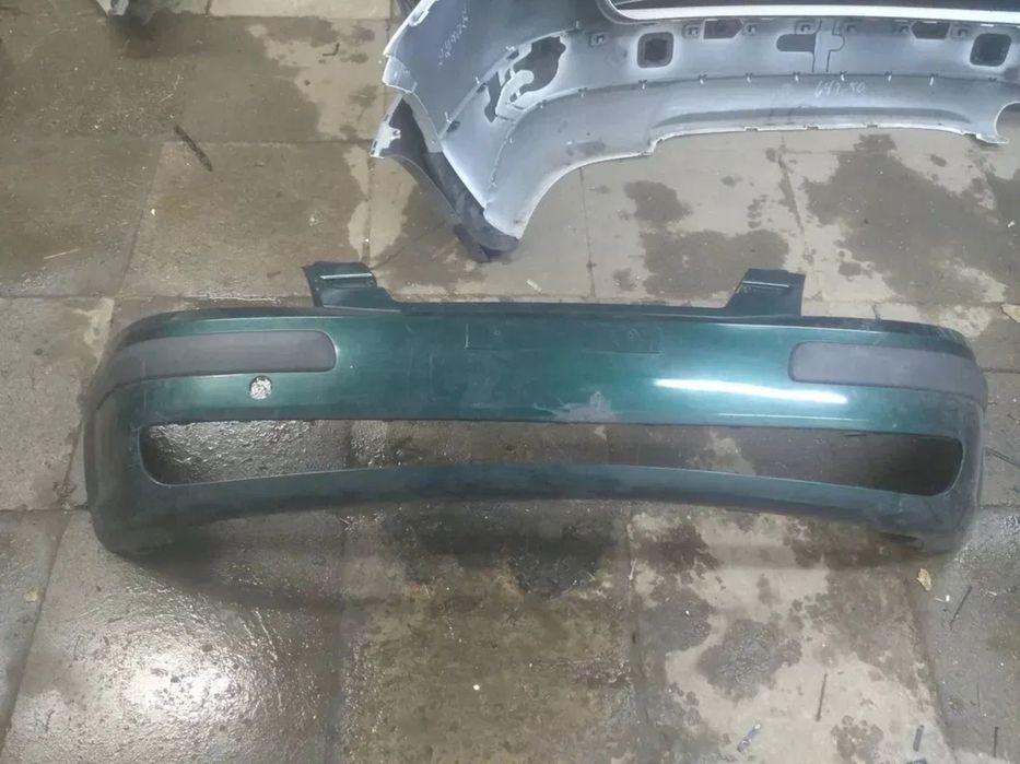 HYUNDAI GETZ 02-05 ZDERzak przód przedni listwy