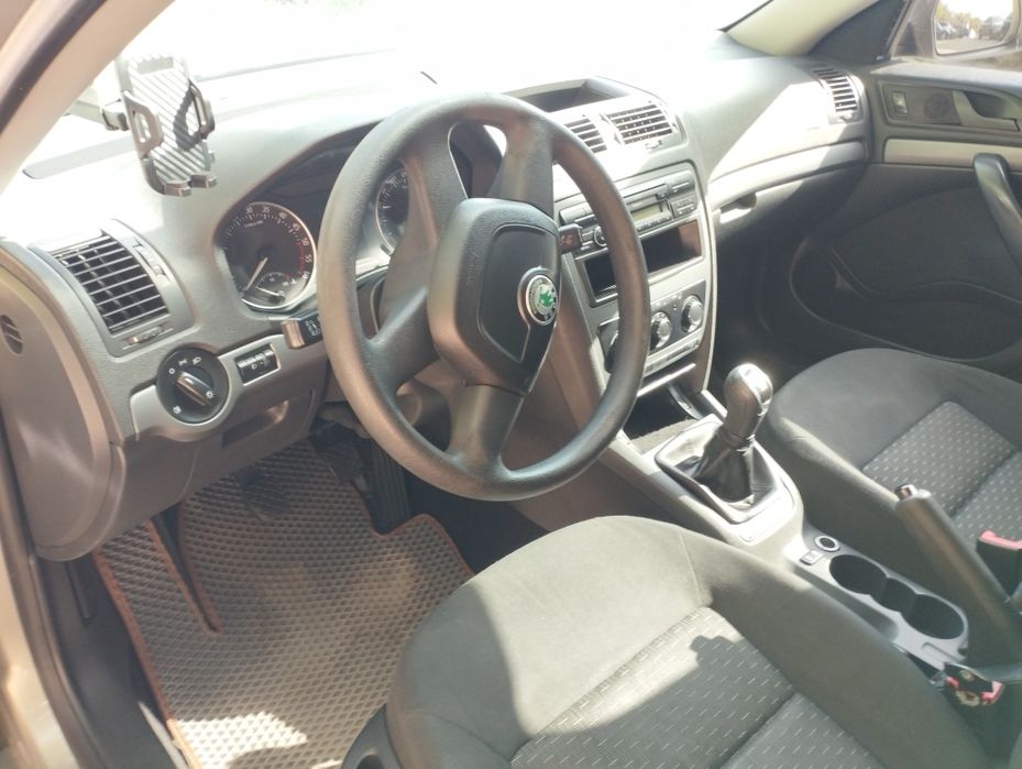 Skoda Octavia 2011 VIN TMBDT21Z0C2028990 фото оголошення 17 з 20