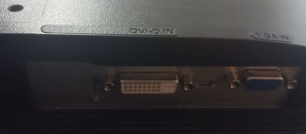 Монитор для компьютера Acer V226HQL