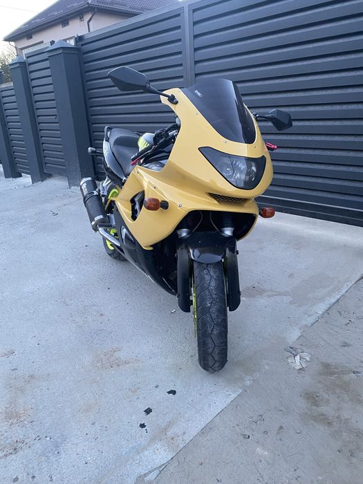 Yamaha yzf 600r.thundercat