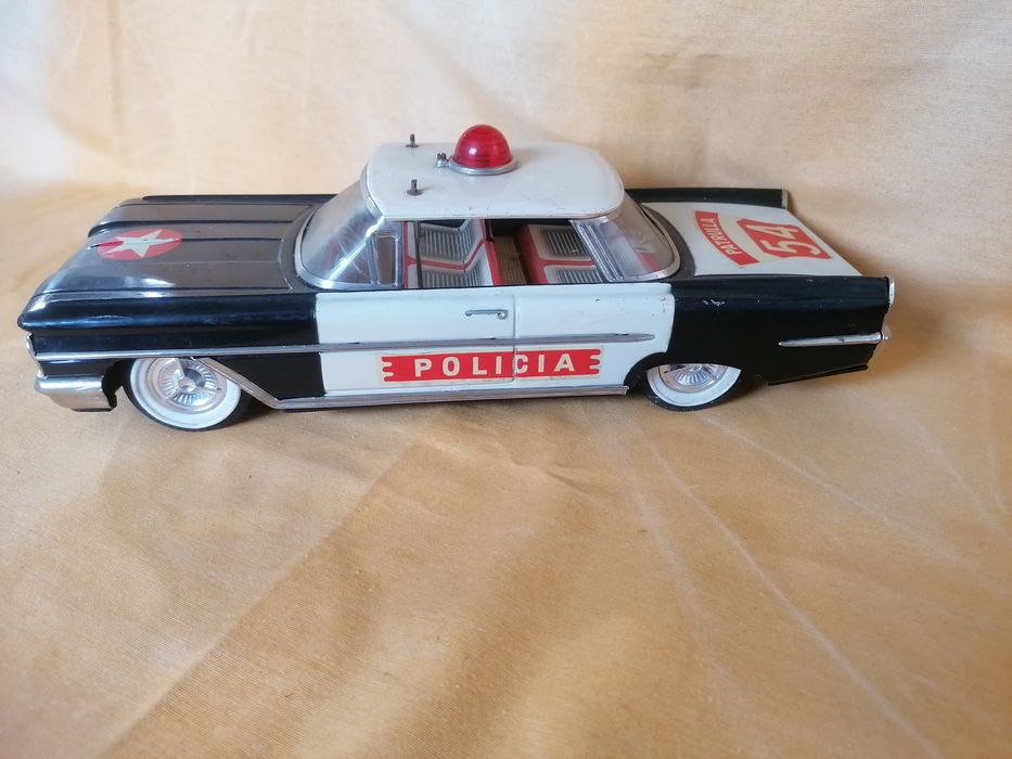 Carro de Patrulha Oldsmobile