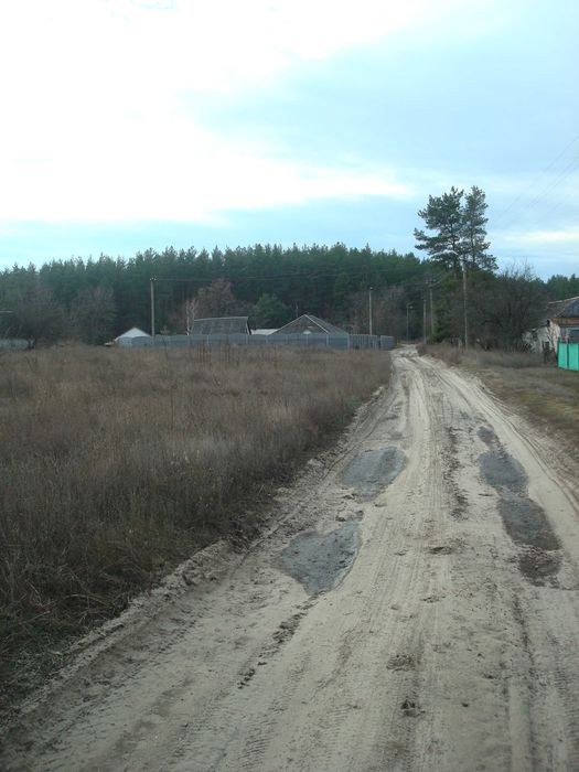 Ціну змінено!!! Продам земельну ділянку під будівництво в с. Чорнявка