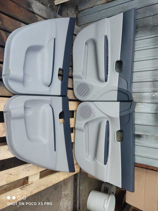 Пластик салона Hyundai Accent 2006-2010 серый/бежевый Хюндай Акцент