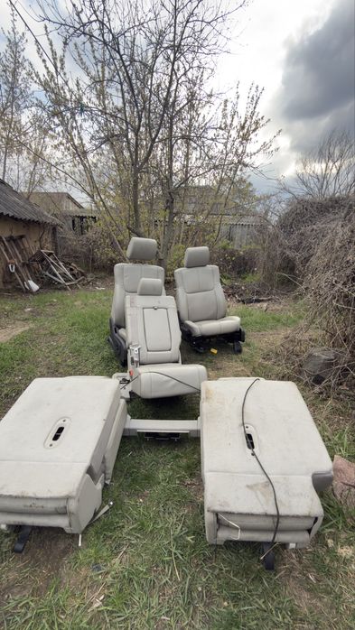 Сидіння для Jeep Grand Cherokee 2008