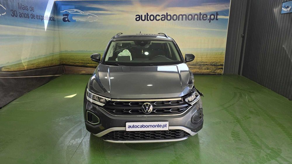 Volkswagen T-Roc 1.0 TSI  -  Salvado