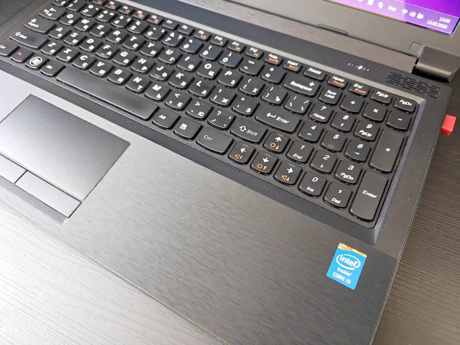 Ноутбук Lenovo B570 15.6"/Intel Core i5 /8 DDR3 /128 SSD+500HDD