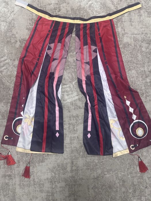 Косплей Яє Міко Геншин Імпакт