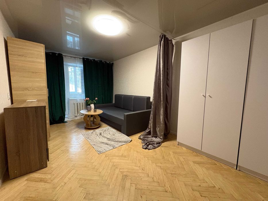 Оренда 2-к квартири вул. Чапека (Фучика) 17 з ремонтом