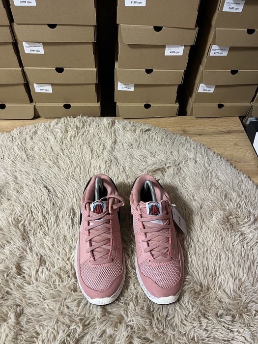 Кросівки Nike жіночі оригінал