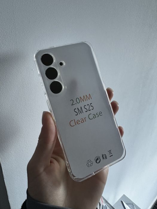 Etui przeźroczyste do SAMSUNG S25