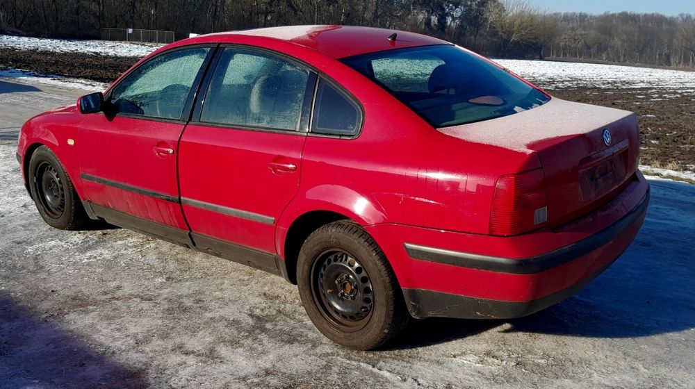 Vw passat b5 1.8benzyna ARG automat DMU sedan z Niemiec