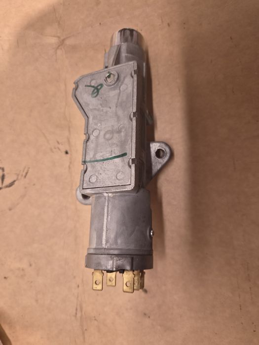 Stacyjka obudowa z blokada Land Rover 6H12-3K772AB