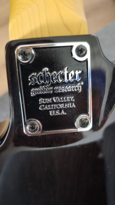 Guitarra elétrica Schecter Damien Elite-7