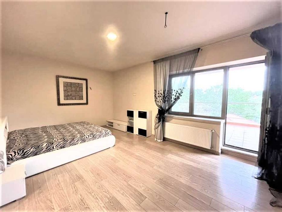 Дом с жилым подвалом 18 соток Свой парк 3 мастер спальни Б Фонтан