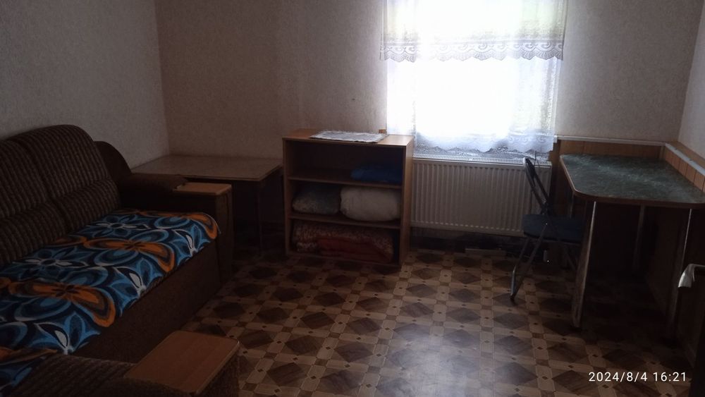 Продам частину будинку Ковалівка, зі зручностями і окремим двором