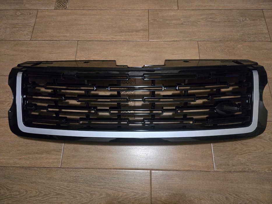 Решетка радиатора Range Rover Vogue L405 2013-2017 рестайлинг стиль 2018 SVA / стиль 2023