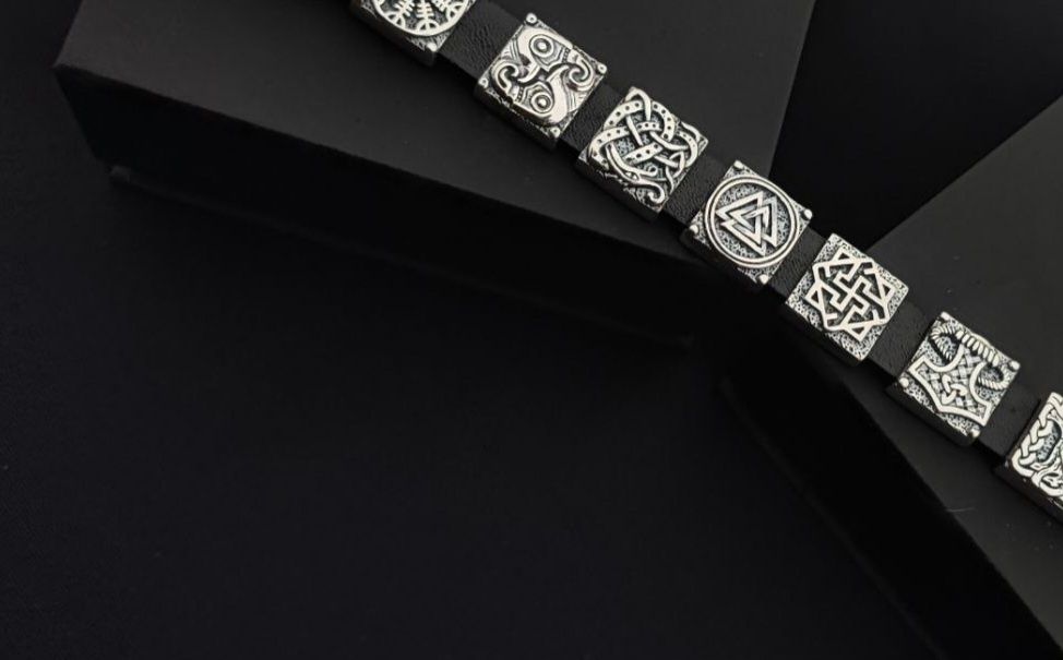 Мужской кожаный браслет "Мидгард Викингов" , "Скандинавские руны"