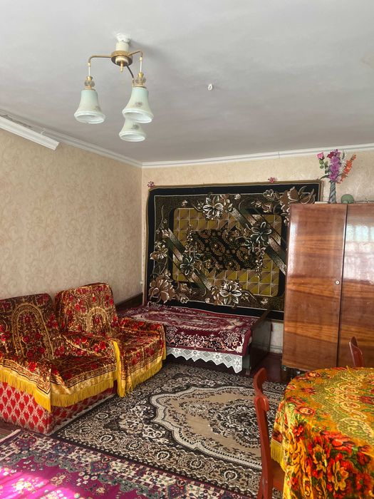 Продається будинок з 0,25 Га+ 0,38 Га в с.Бесідка  Ставищенський р-он