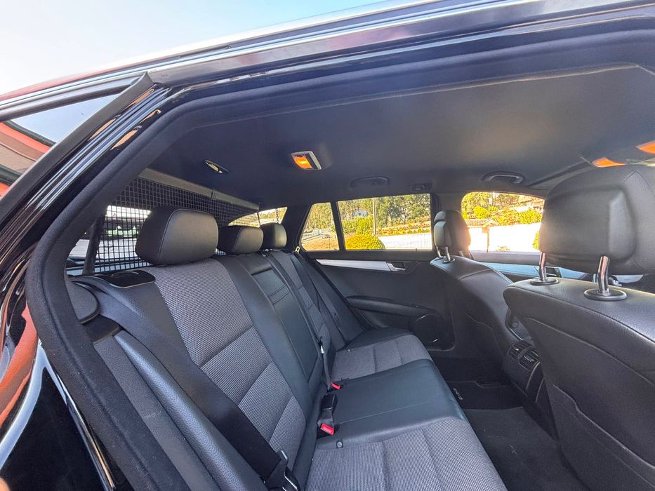 Mercedes Benz C220 CDI