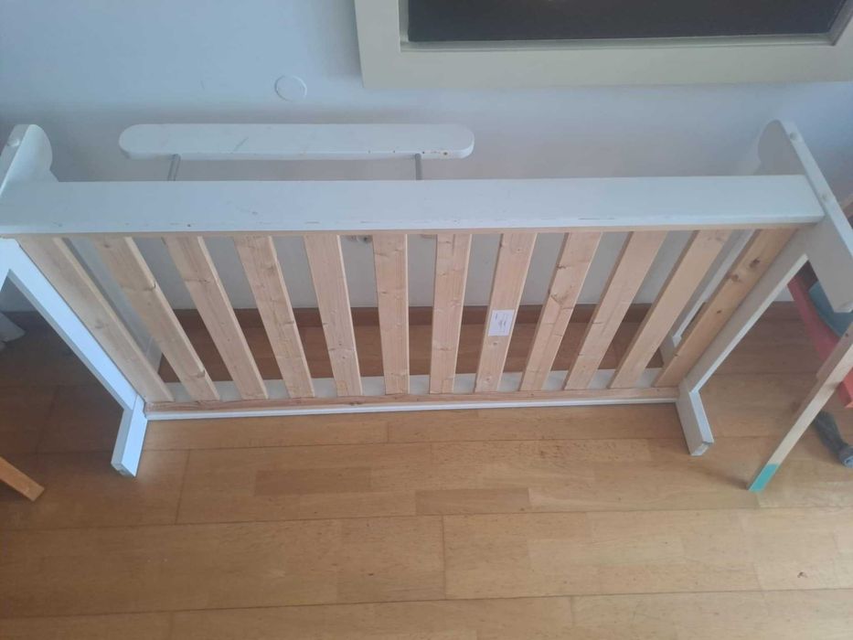 Cama de criança + Colchão (ideal até aos 6 anos)