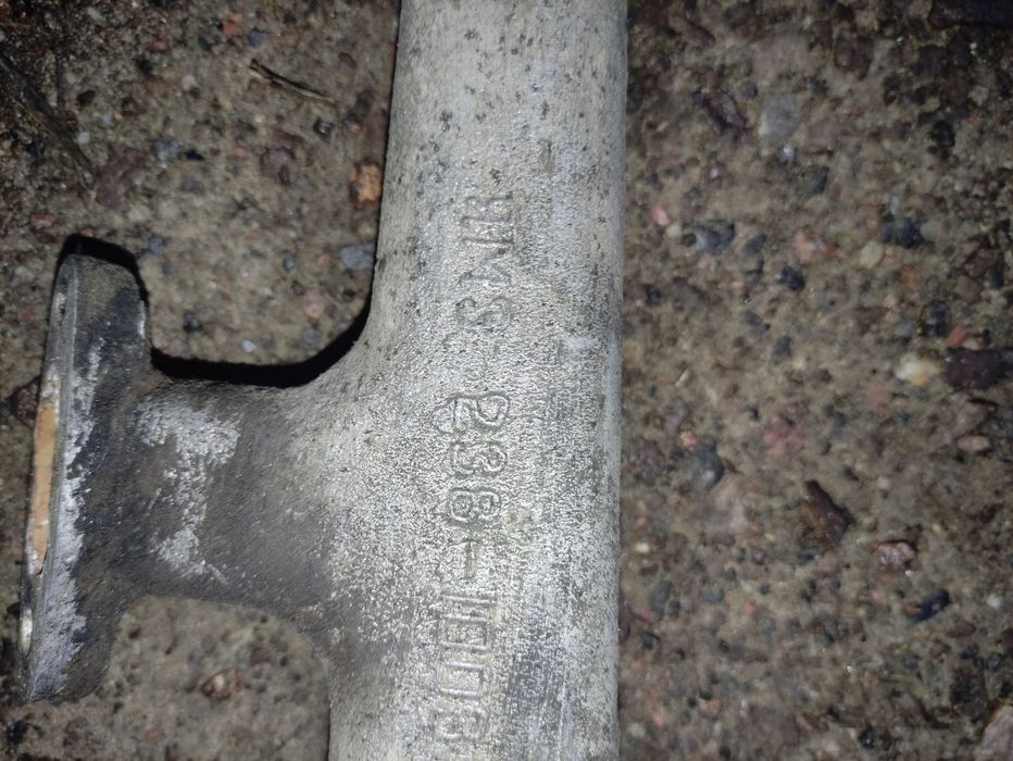 Топливный насос ямз 238, труба водяная