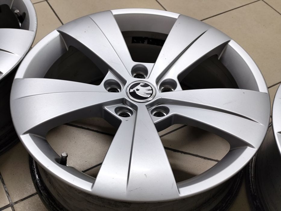 Диски R-17 5*112 6,5j et41 цо57,1 "Skoda" (VW, Audi, Seat)