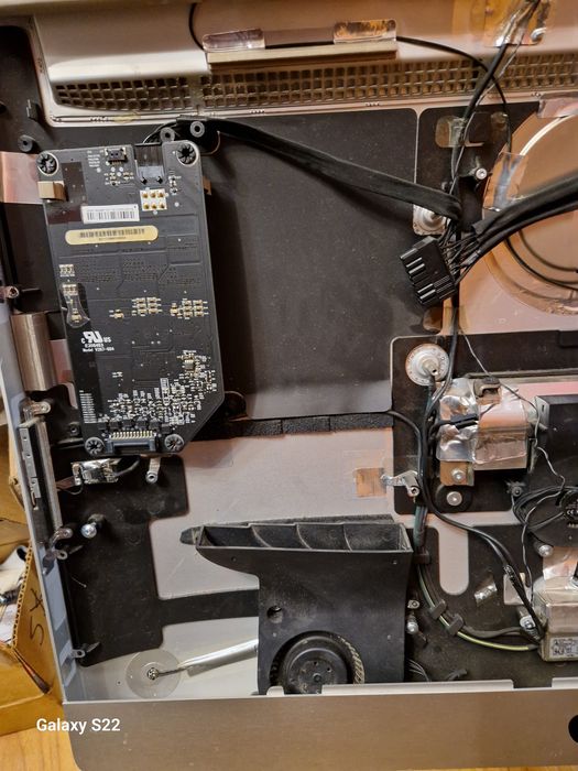 Моноблок iMac A1312 разборка мать не работает нет стекла