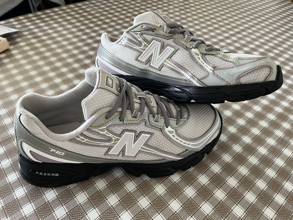 Кросівки New Balance 740