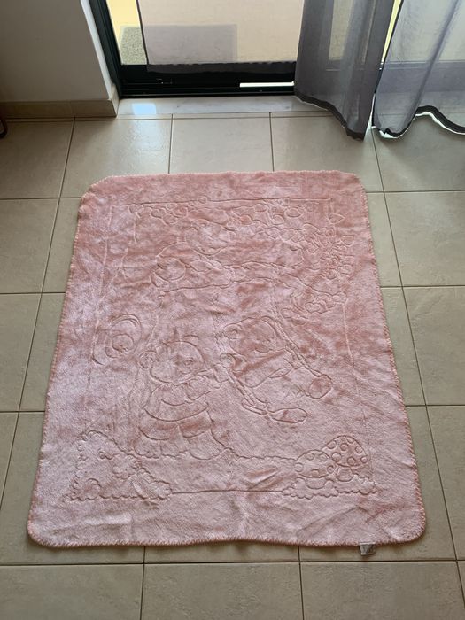 Nova-  Manta rosa cama grades bebé